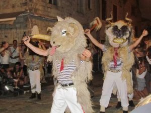 The crazy sheep men of Ston
