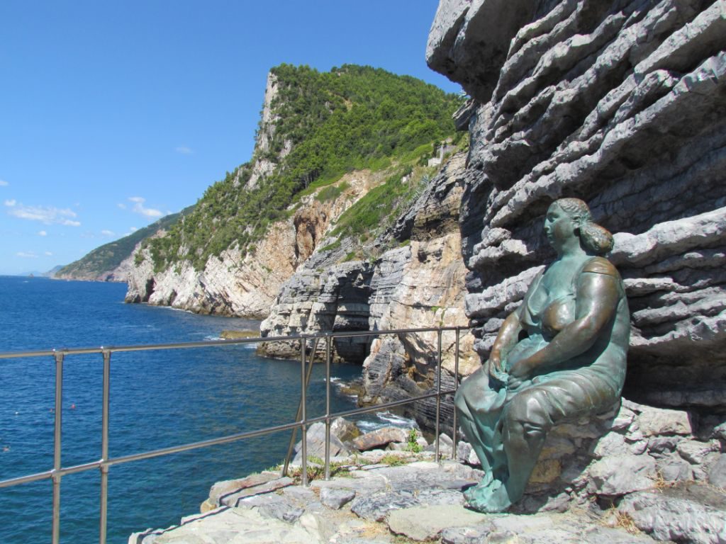 Mother Nature keeps a eye on the sea