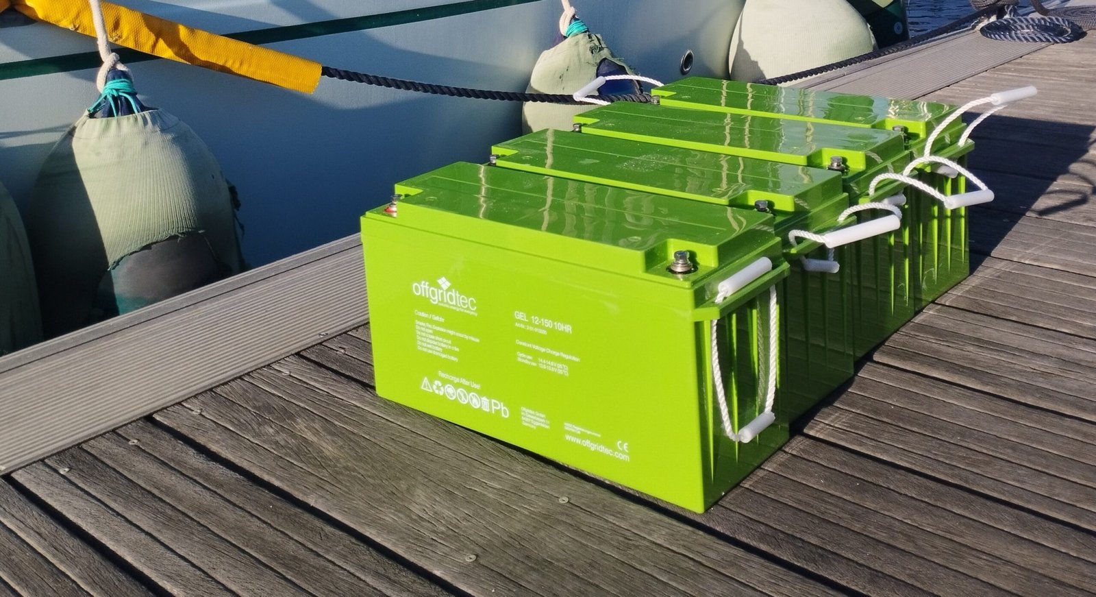 sailboat electric motor batteries